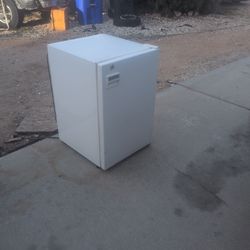 Absocold stand up mini freezer