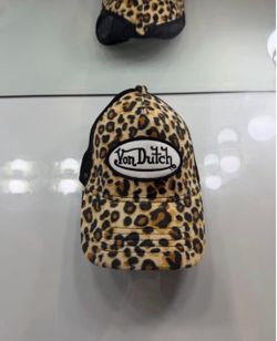 Von Dutch Hat !