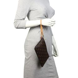 Louis vuitton neverfull wallet pouch