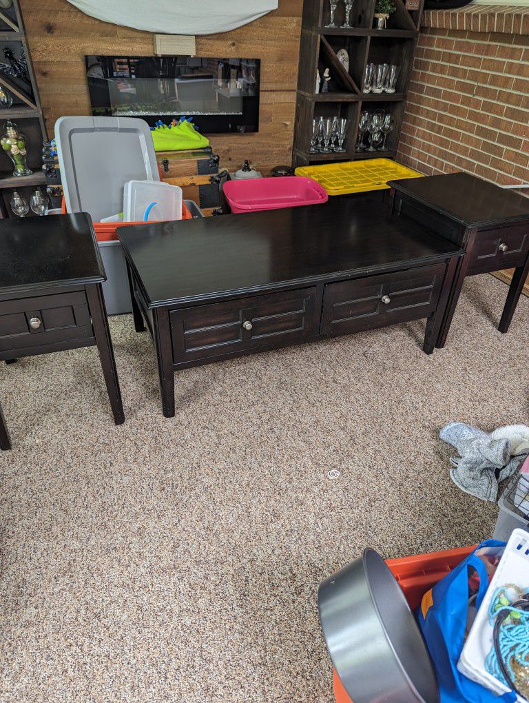 Coffee And End Tables (Black,)