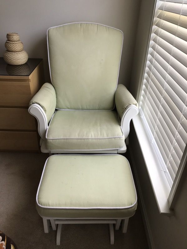 Carter Gliding rocking chair with ottoman