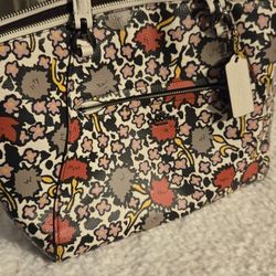 Coach Satchel Crossbody 