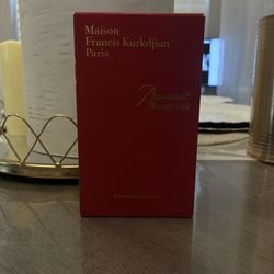 Baccarat rouge 540 (2.4 Oz)