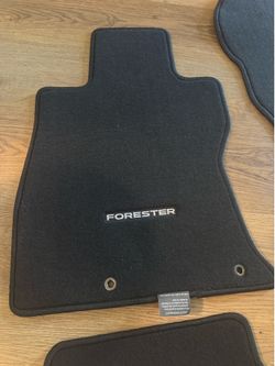 Subaru Forester Floor Mats OEM