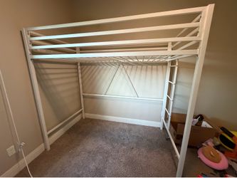 Twin loft