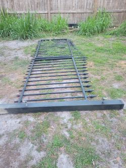 12' Wide Steel Gate With Aluminum 8' Posts