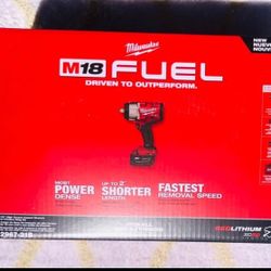 MILWAUKEE 1/2” Impact Kit 