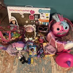 Toy Bundle Girl