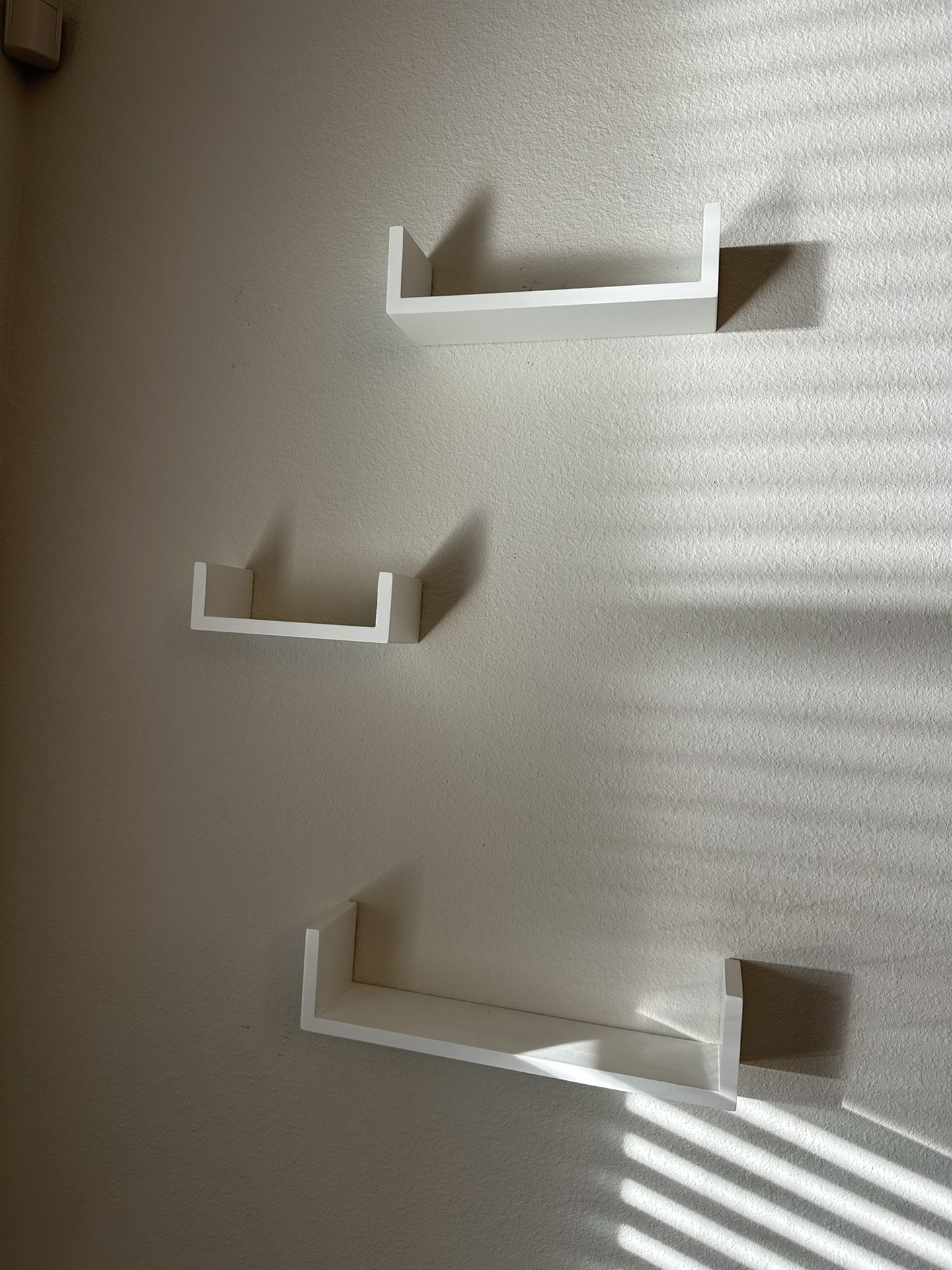 3 Floating Shelves 9”,12”, 16”