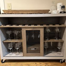 Kitchen Storage For Glassware