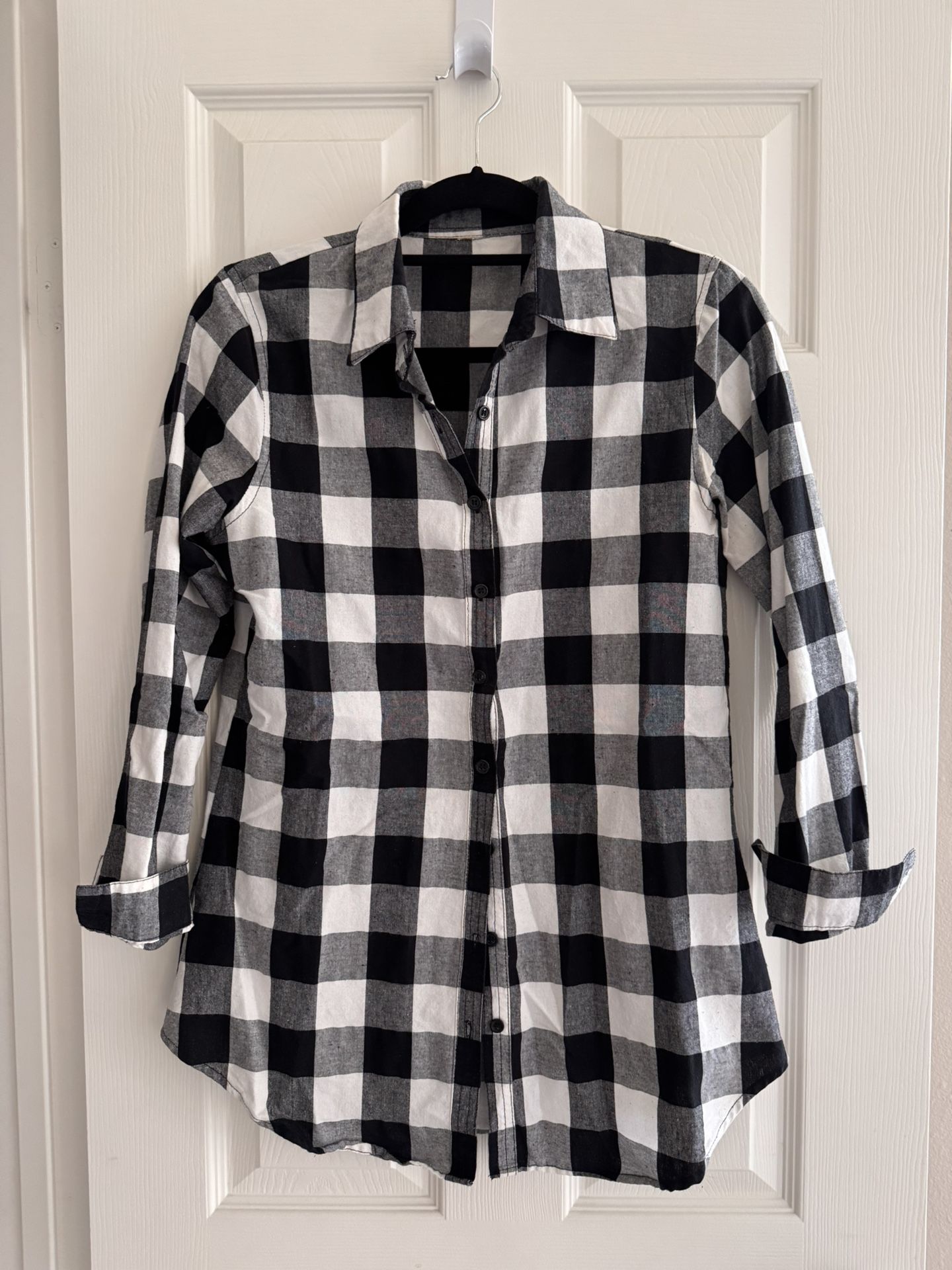 Women’s Plaid Shirt