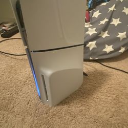 Ps5 Slim 2TB  (disc & Digital) + 2 Dual sensor Controllers t