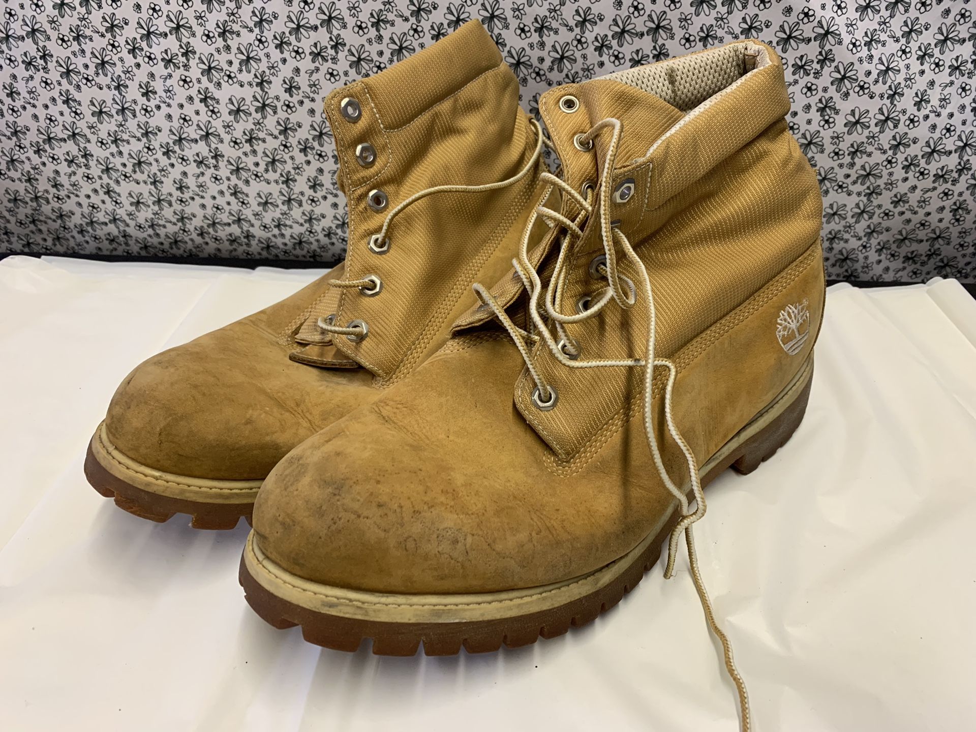 Size 12 Men’s Timberland Boots - Genuine Leather Work Boots