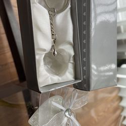 Wedding favors - heart crystal keychain