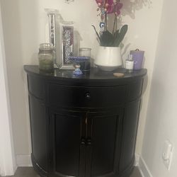 Accent Table