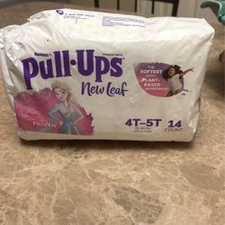 Girls training diapers sz 4–5T. Message Only When Ready To pick Up Pls