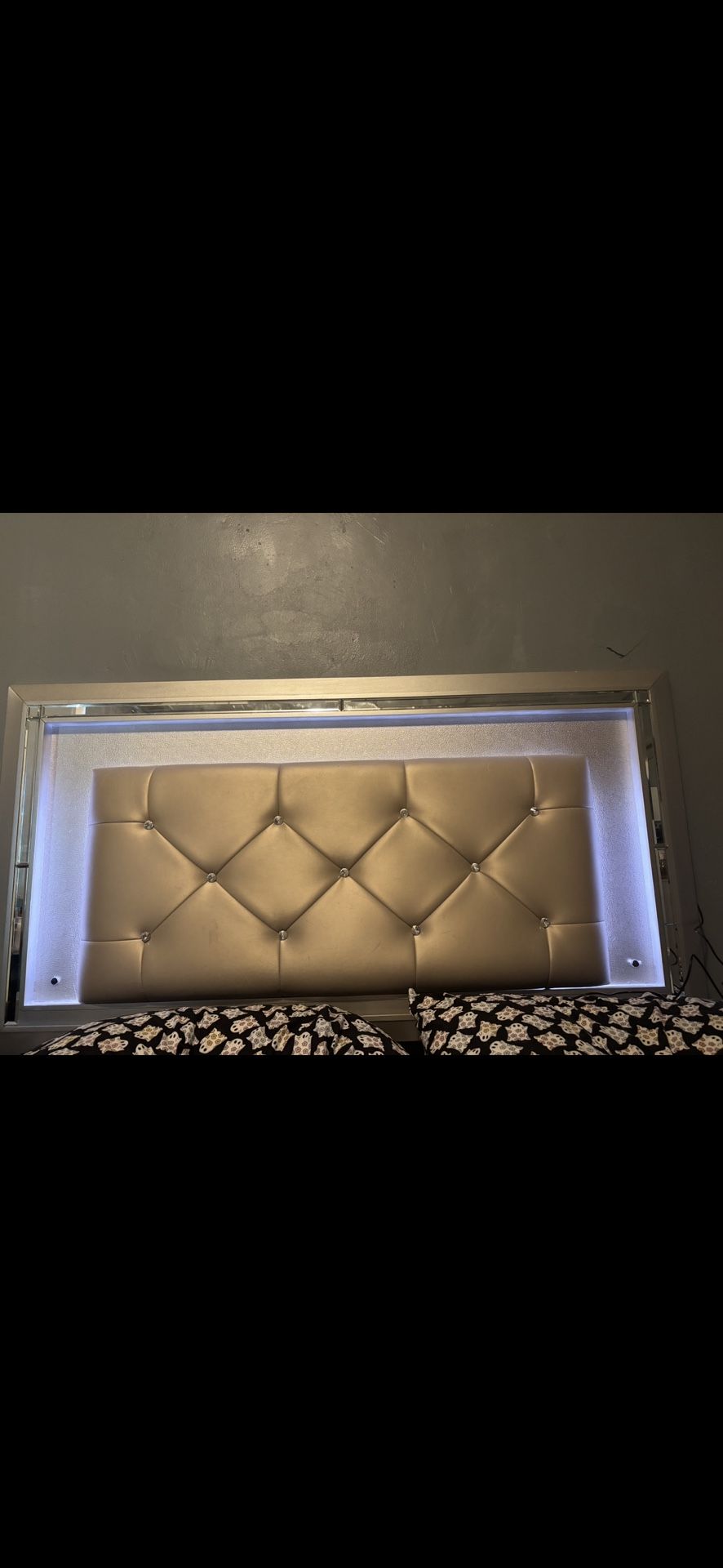 Full Size Bedroom Set