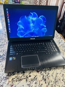 Gaming Laptop ASUS G750JM 250GB SSD 500HDD 8GB Ram Windows 11 Office 2021 Photoshop Wifi Camera