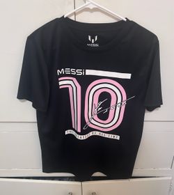 Messi shirt size BOYS 18/20