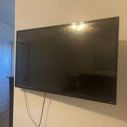 42” Vizio Tv With Fire Stick And Wall Mount 