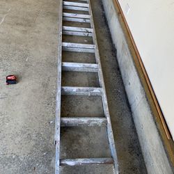 Ladder 28Ft