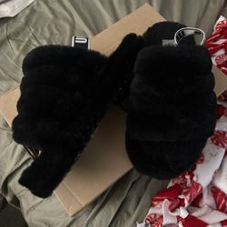 Ugg Slippers 