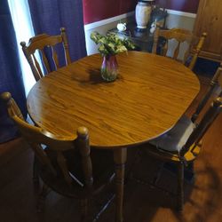 Country Dinette Suit