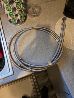 Like New 6ft Braded Washer Fill Hoses."CHECK OUT MY PAGE FOR MORE DEALS"
