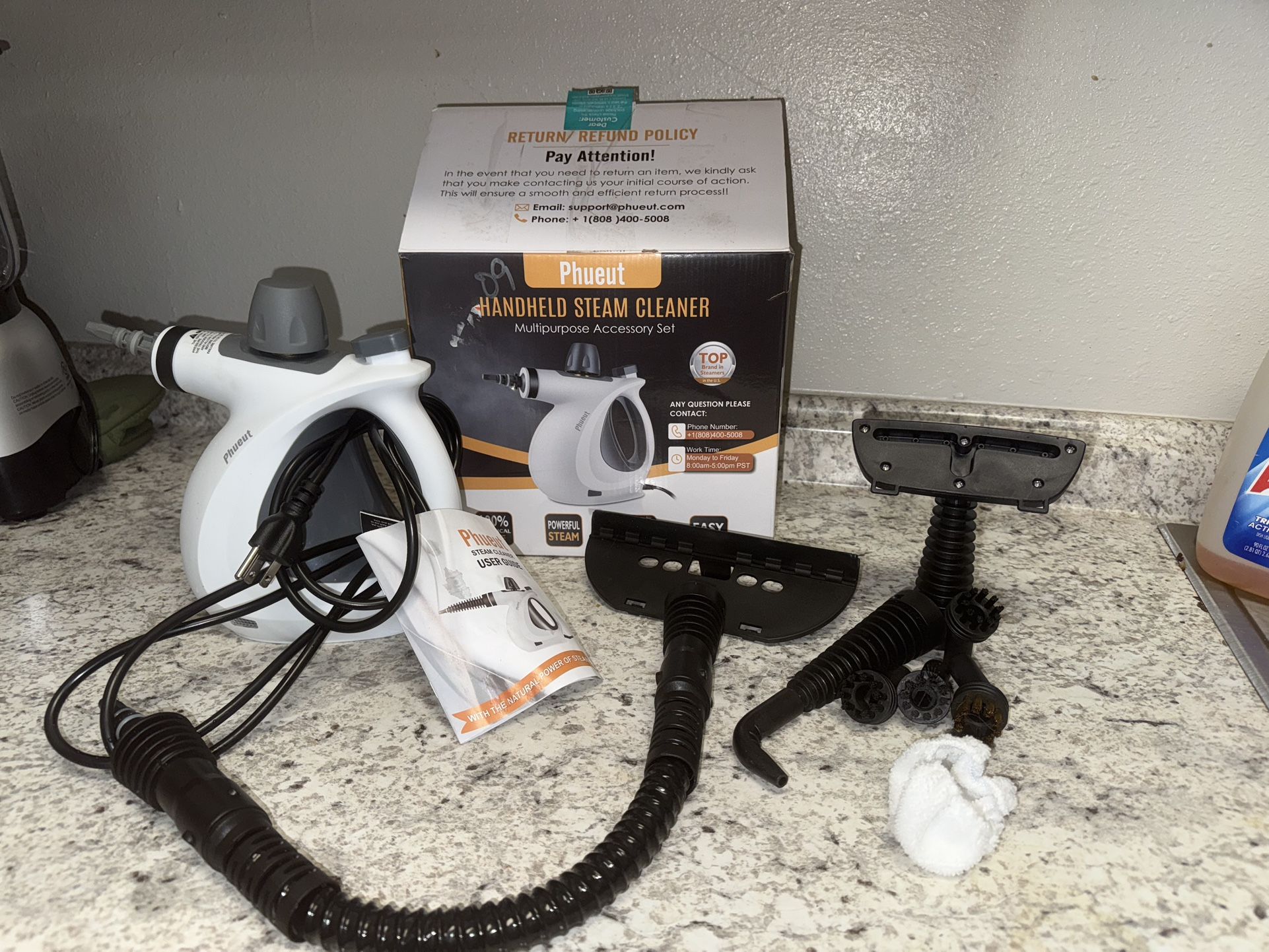 Phueut Handheld Steam Cleaner - Multipurpose 1050W