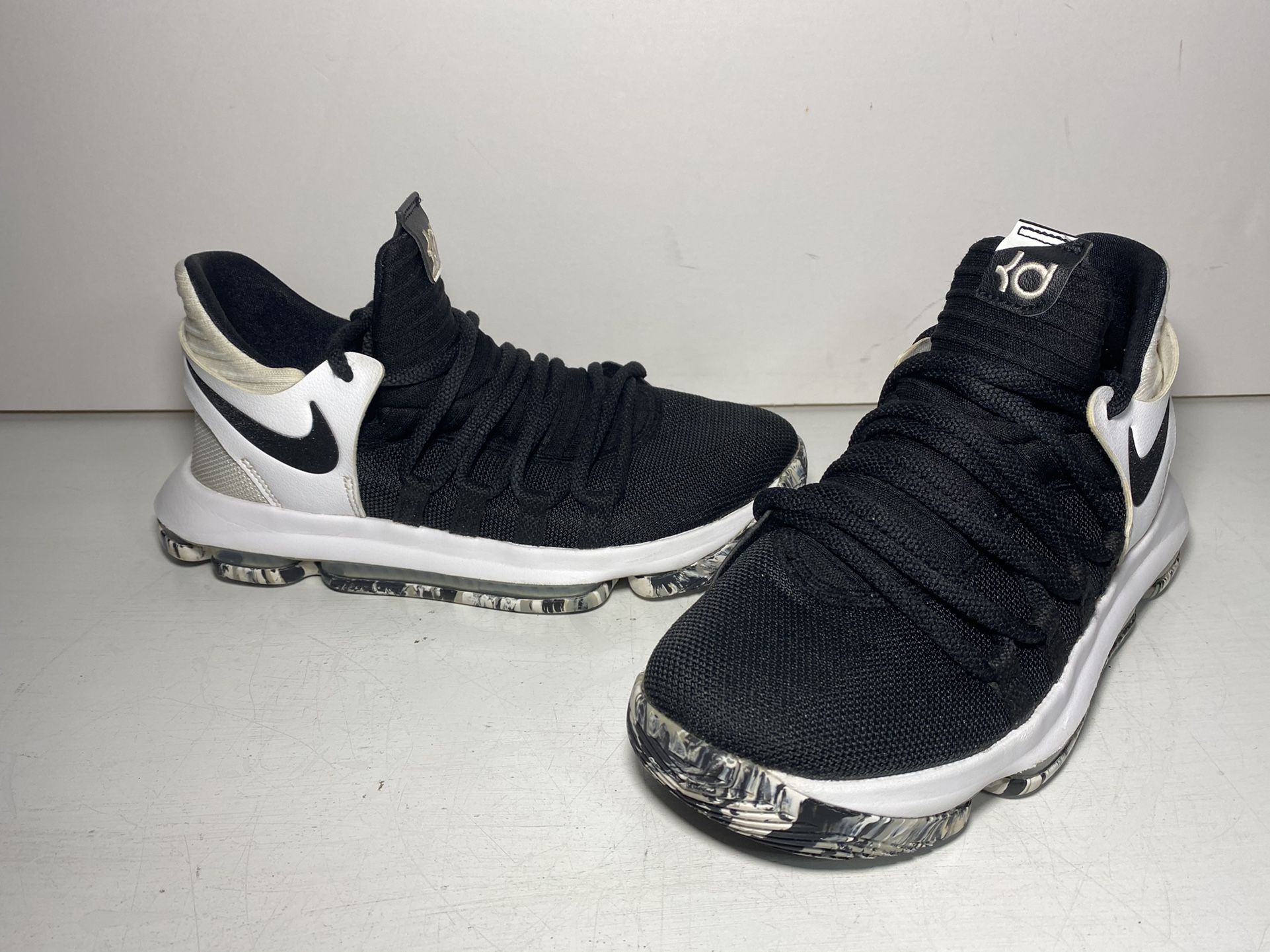 Nike KD 10 X Kevin Durant Black White Marble Oreo Youth Size 5.5Y