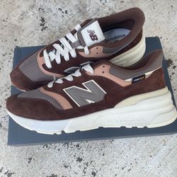 11.5 Men Brand New In Box Never Worn