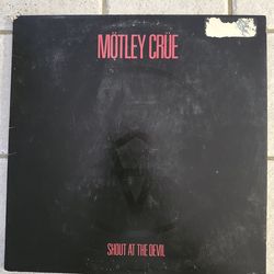 Mötley Crüe Shout At The Devil 1983 Vinyl LP Elektra Records 96 02891 1st Press
