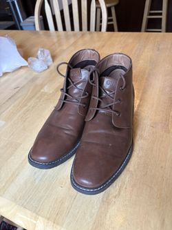 Men’s Guess Leather Dress Shoes Size 8.5