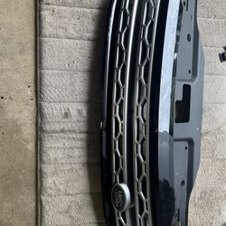 2017-2025 Land Rover Discovery Grille Hse