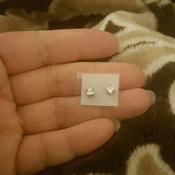 Real silver Zircon diamond Small Stud earrings 
