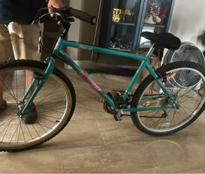 NISHIKI 26” Bike