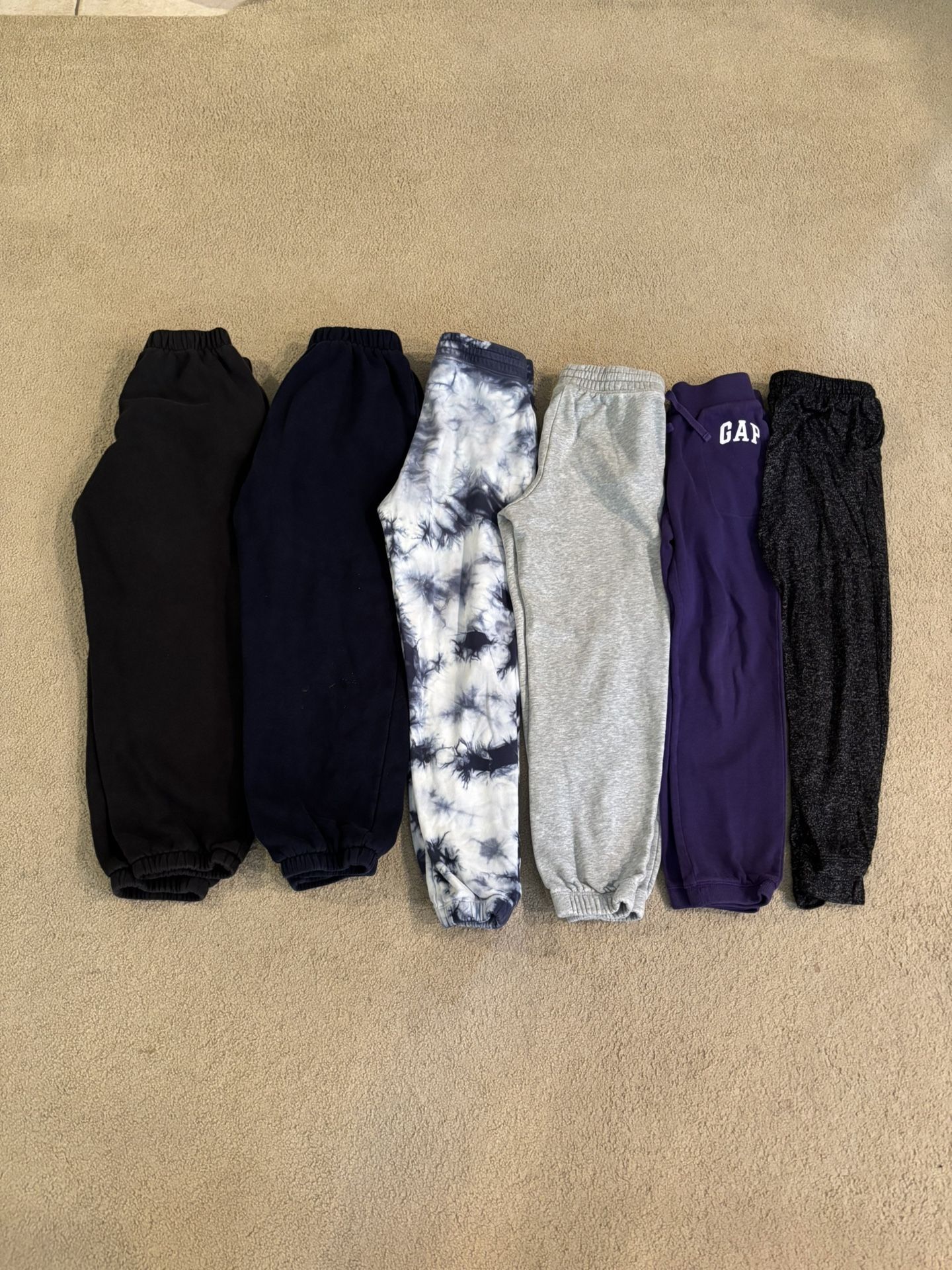 Gap Kids Girls Sweats Size M (8)