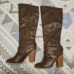 Brown 4" Heeled Boits