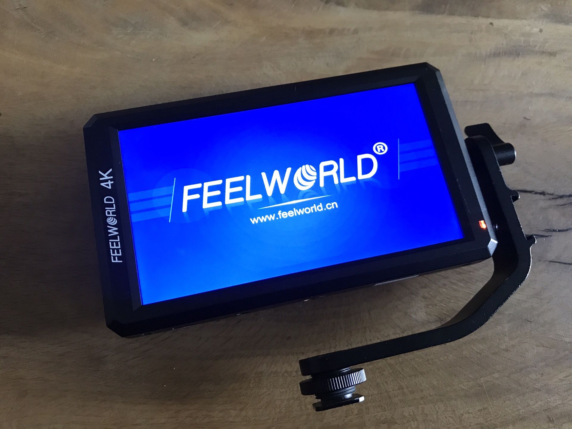 Feelworld Camera Monitor w/ sunhood