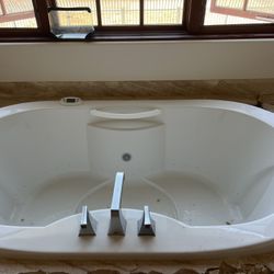 Jacuzzi Tube 