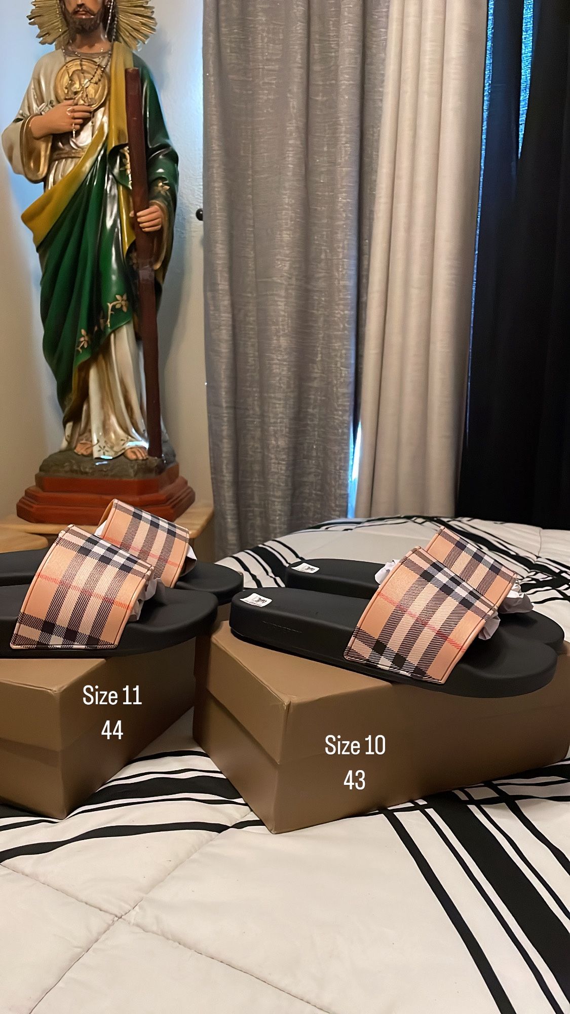 Burberry Slides 