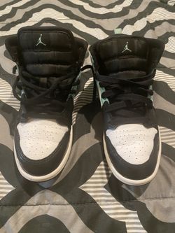 Air jordan size 3y