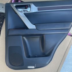 2018 GX460 Passenger Rear Door Panel (used) 
