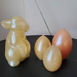 A Bunny and 3 Egg Candles