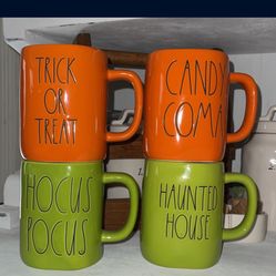 Rae Dunn Halloween Mugs ‼️5️⃣EACH‼️
