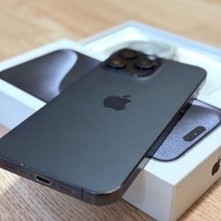 iPhone 15 ProMAX 512GB BLUE Titanium - FACTORY UNLOCKED 