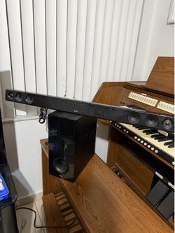LG Soundbar with Subwoofer