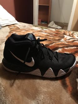 Kyrie 4s