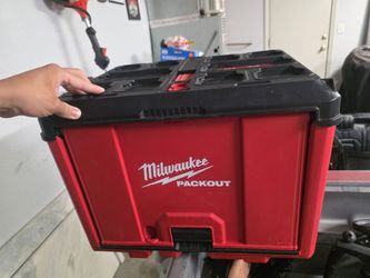 Milwaukee packout