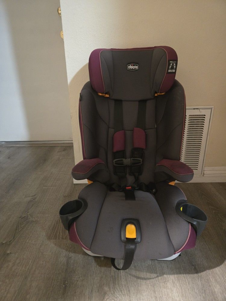 Chicco Carseat